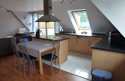Barmstedt Apartment | Modern apartment with a wonderful view of the pond