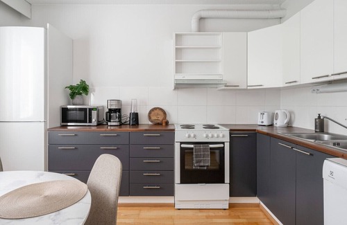 Jyvaskyla Apartment | Modern Apartment with Prime Location