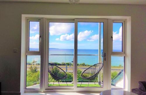 Penmaenmawr Apartment | Modern apartment with breathtaking sea views