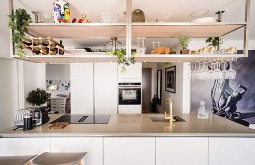 Nacka Apartment | Modern apartment with large terrace and outdoor spa