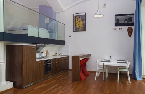 Karlin Apartment | Modern apartment with terrace and air conditioning
