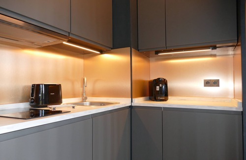 Gera Apartment | Modern apartment with workplace for singles & couples - close to the center of Gera