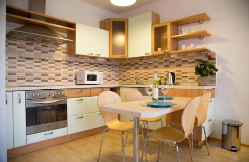 Zlicin Apartment | Modern apartments - Airport 8mins