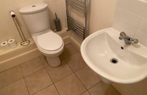 Sandyford Apartment | Modern Apt 3 Bedrooms near Dundrum