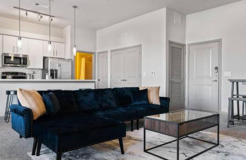 Montopolis Apartment | Modern Austin 2BR 2B Unit with Pool, Parking & WiFi