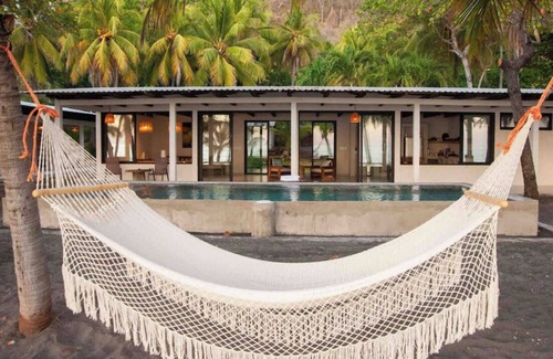 Santa Tecla Villa | Modern Beachfront Villa on 1 acre