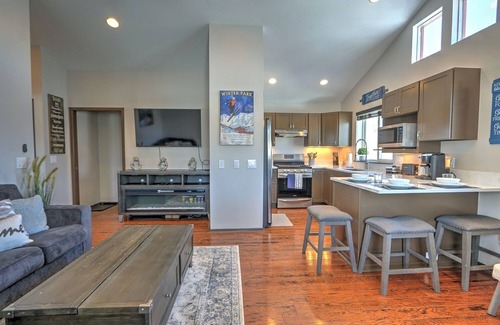 Glenwood Springs Apartment | Modern Barn Apartment w/Fireplace & Grill, MTN Views, Near Town, 6 mi. to Skiing