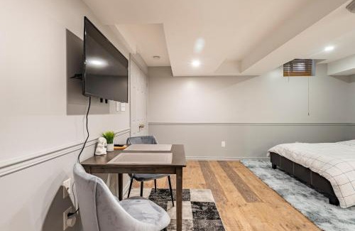 North York House | Modern, basement apartment, close to airport