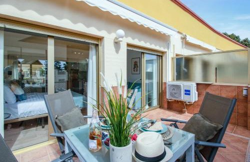 Nikki Beach Apartment | Modern beach apartment Romana Playa in Marbella, Elviria