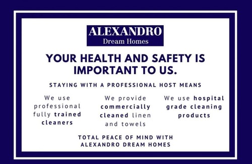 North Avoca House | MODERN BEACH HOME / STUNNING VIEW / GREAT GARDEN