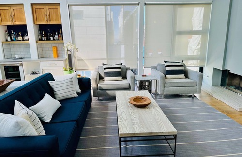 Marina Peninsula House | Modern Beach Home - MDR/Venice - Near Venice Pier