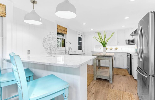 Wrightsville Beach Cottage | Modern Beachy Oasis! Lower Level, Just Steps From the Ocean!