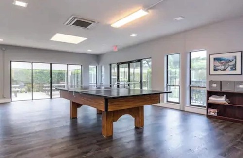 Deerfield Beach Condo | Modern Beach villa in a golf community