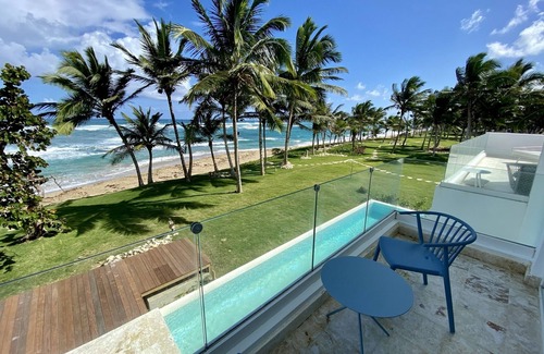 Cabarete Villa | Modern Beachfront Villa with 5 bedrooms - Kite Beach Cabarete