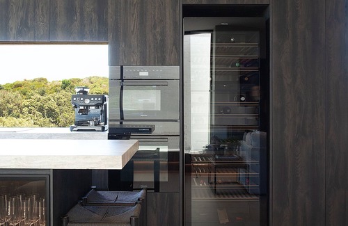 Sydney House | Modern Beachside Haven, Malabar Isyd