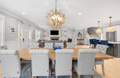West Dennis House | Modern Beachside Luxury – 4BR Home with Plunge Pool & Pool House