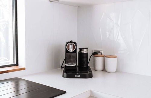 Kalbarri Villa | Modern Beachside Villa with WiFi & Outdoor Patio