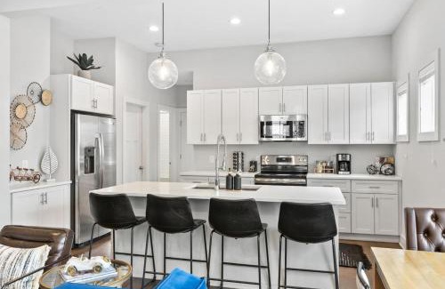 Historic Waverly House | Modern Bliss with Garage by 12 South Restaurants and 2 miles Broadway