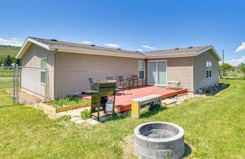 Bloomington House | Modern Bloomington Home about 10 Mi to Bear Lake!