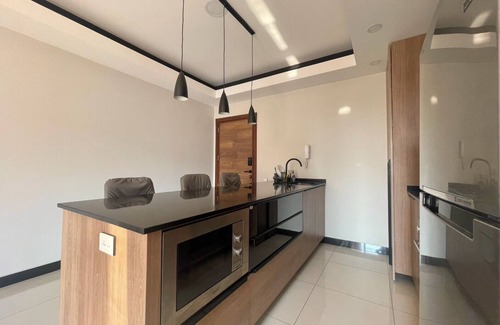 Santa Cruz Apartment | Modern Luxury 1-Bedroom Apartment in the Heart of Equipetrol