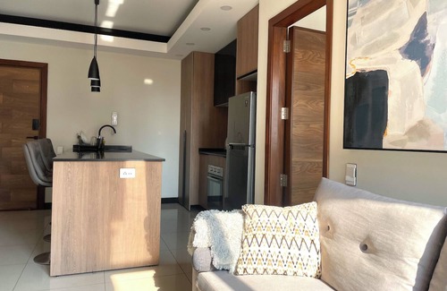 Santa Cruz Apartment | Modern Luxury 1-Bedroom Apartment in the Heart of Equipetrol