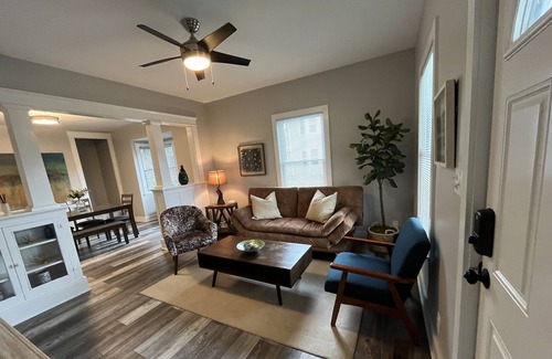 Roselawn Finance Condo | Modern Boho Condo - Historic Milford, OH