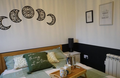 Slyne Apartment | Modern, Bright & Spacious - First Floor Apartment