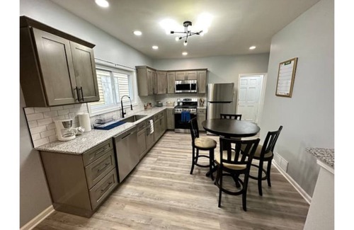 Buffalo Apartment | Modern Buffalo Retreat 1 bd 1 bath