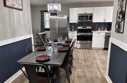 Mount Holly House | Modern Bungalow near River, CLT & Belmont Abbey