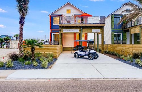 Shibui Sands House | Modern by the Sea Orange ES1430