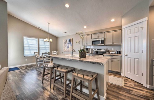 Caldwell House | Modern Caldwell House w/Yard & Furnished Patio!