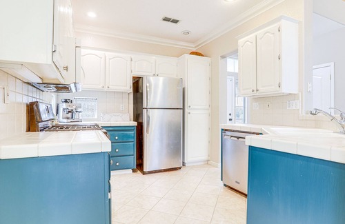 Pleasant Grove House | Modern California Escape Near Kayaking & Downtown!