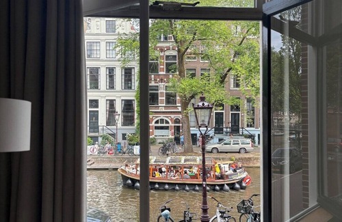 Old Town Apartment | Modern Canal house city center