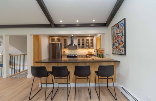 Cairo House | Modern Catskills Retreat with Creek & Fire Pit