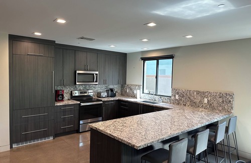 Cave Creek House | Modern Cave Creek Home 2 Min Walk to Town Center with Garage!