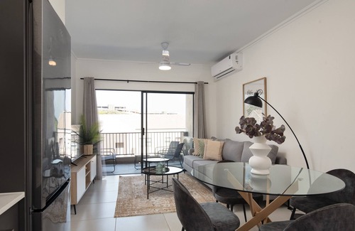 Umhlali Apartment | Modern Central Ballito Apartment, Self Catering