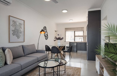 Umhlali Apartment | Modern Central Ballito Apartment, Self Catering