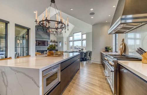Powell Butte House | Modern Central Oregon home located in the Brasada Ranch resort neighborhood.