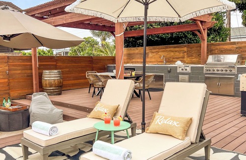Bay Park House | Modern Central SD Home w/Pool & Spa Near Beach