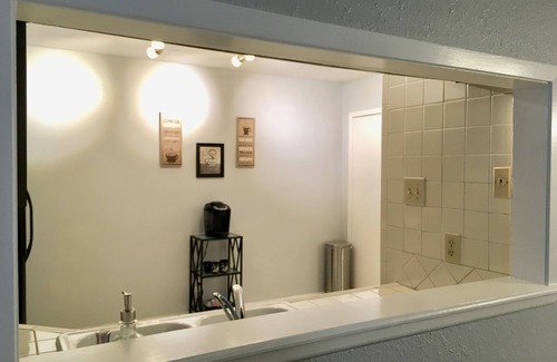 Wetmore Condo | Modern Centrally Located Condo W/Pool