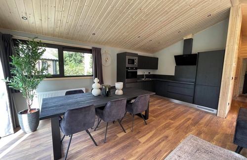 Municipality of Woudenberg House | Modern chalet for 6 people with 3 bedrooms