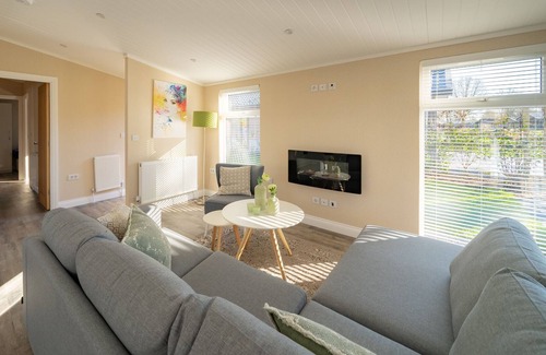 Linden Ski Chalet | Modern chalet with dishwasher, near a nature reserve