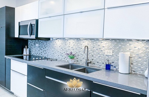 Cangrejo Arriba House | Modern Chic House closed to the airport and beach