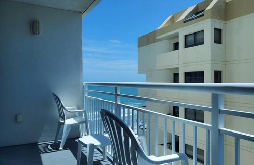 Crescent Beach House | Modern Chic Ocean View Condo in North Myrtle