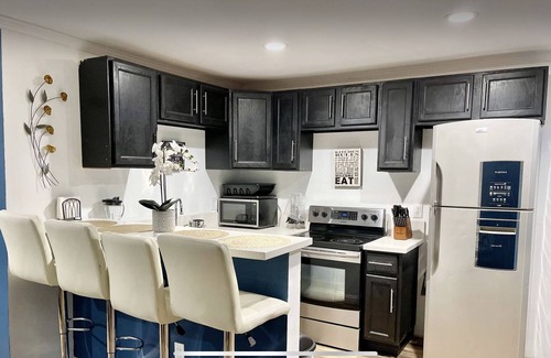 Montebello Apartment | Modern/Chic/Stylish studio in Los Angeles