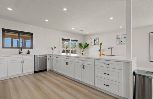 Desert Hot Springs House | Modern chic home with pool & spa