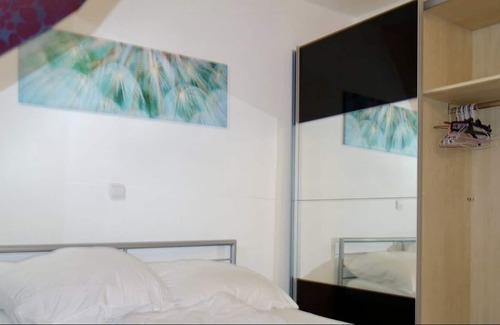 Wolfsburg Apartment | Modern city Apartment Wolfsburg