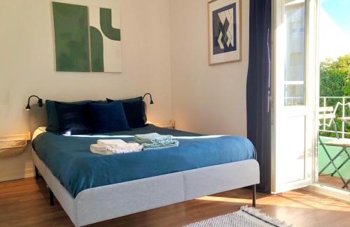 Santa Maria do Castelo e Sao Miguel Apartment | Modern City Center Apartment