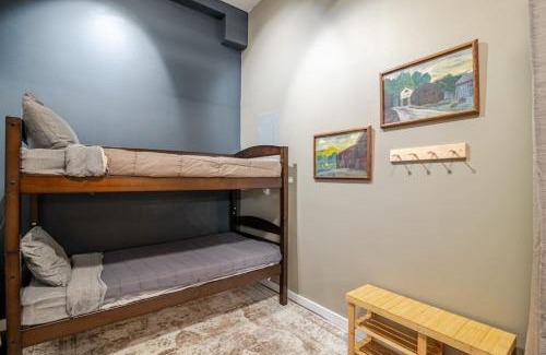 Central Business District Apartment | Modern City Loft Downtown Lynchburg VA LYH HUGE