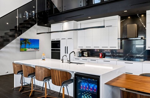 Fort Myers River District House | Modern City Loft in Downtown River District